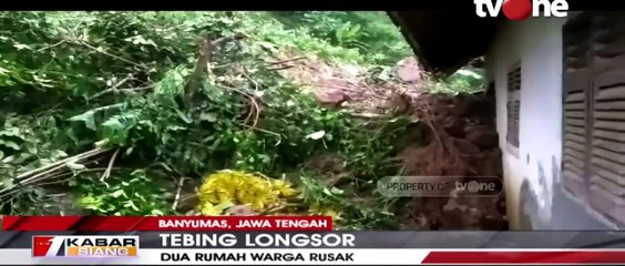 Descargar video: Dua Rumah Warga di Banyumas Rusak Akibat Tebing Longsor