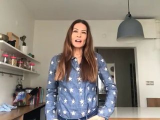 Bi’Bilen Doris Hofer - Videolu Görüş - Sporda bulk yaparken yüzümüzdeki yağlanma belli olur mu?