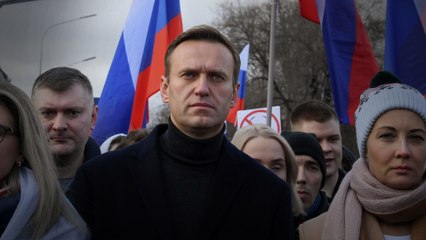 Viral videos, nationwide protests: Putin’s Navalny problem | The Listening Post