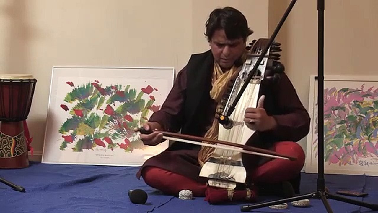 KAMAL SABRI--------RAGA MULTANI (ALAP,JOR E JHALA) CON SARANGI
