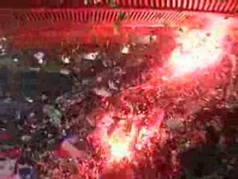 PSG MONACO, CRAKAGE A L' ENTREE DES JOUEURS