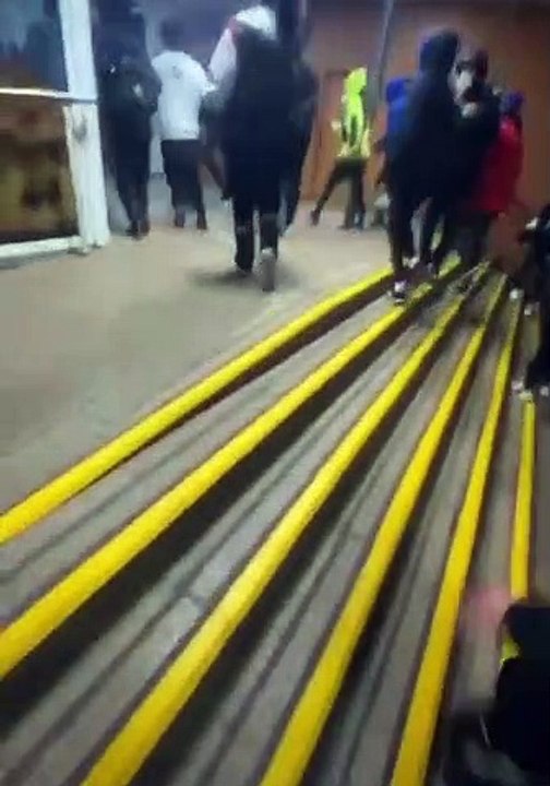 Unos moros destrozan la estación de Cercanías de Vich