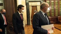 Matteo Renzi propõe programa para governo de Itália