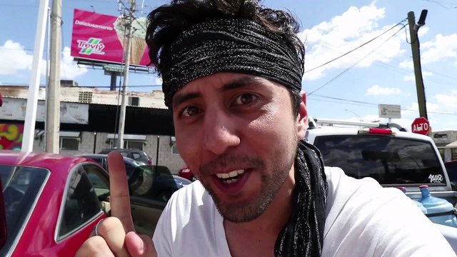 ¿PODREMOS ROMPER 100 TABLAS DE MADERA EN 1 MINUTO_