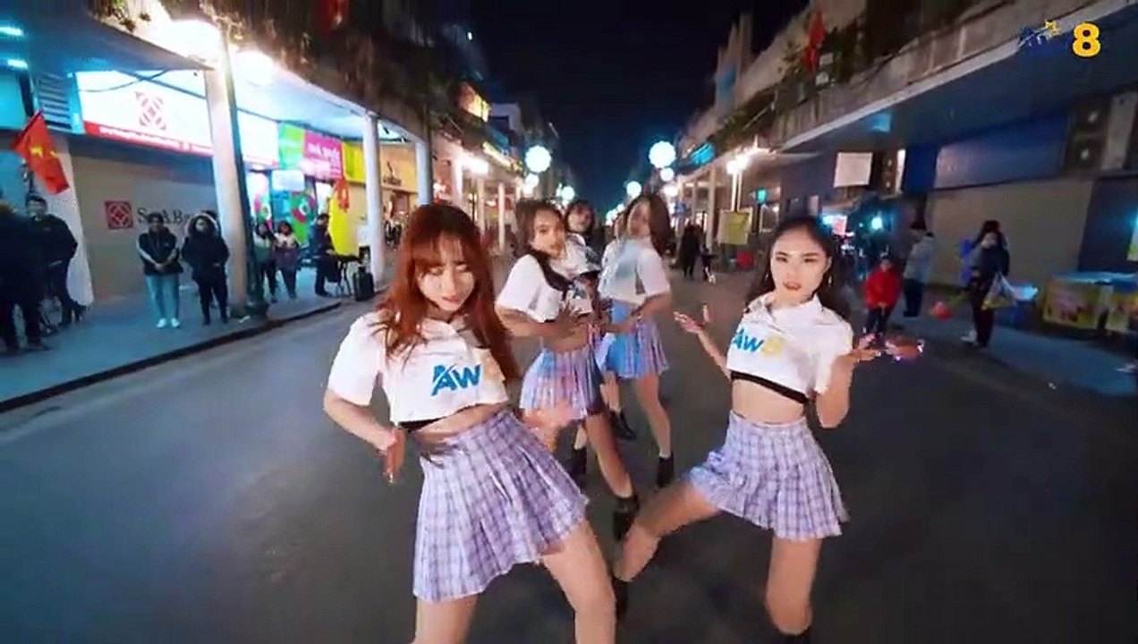 [hot Tiktok Dance Public] Phao 2 Phut Hon Kaiz Remix Challenge Dance By Jtcrew Vietnam Phố