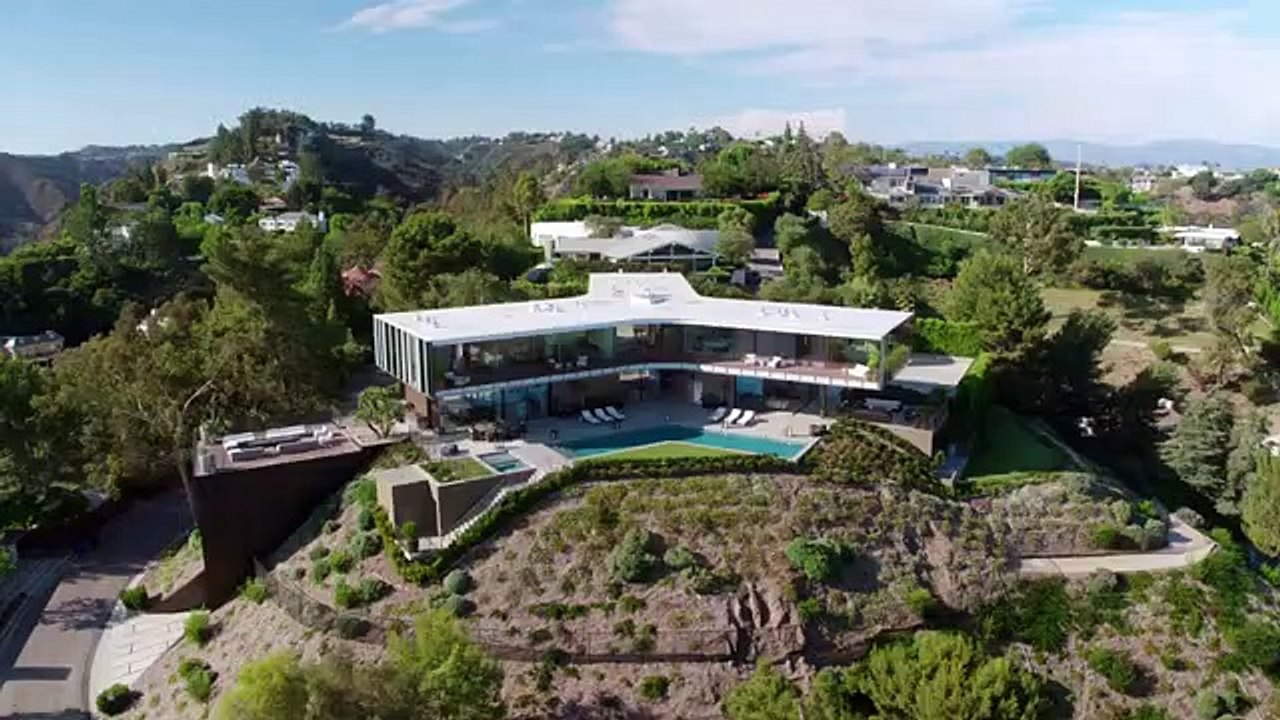 Top 10 Most Expensive Houses In The World 2021