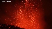 Il ruggito dell'Etna: ecco il video delle eruzioni notturne