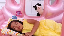 Are You Sleeping Song - Suri Pretend Play Sing - Along Kids Songs & Nursery Rhymes