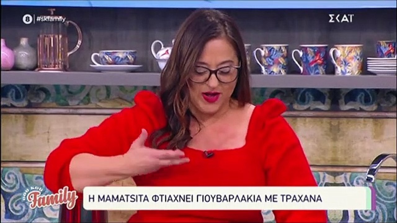 Χάρης σε Αντελίνα Βαρθακούρη: «Ποιο ντεκολτέ αγ...
