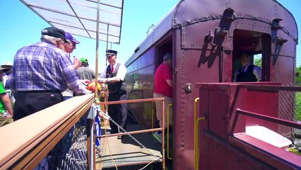 Trenes Infantiles con Blippi Español | Viaje en el Tren a Vapor