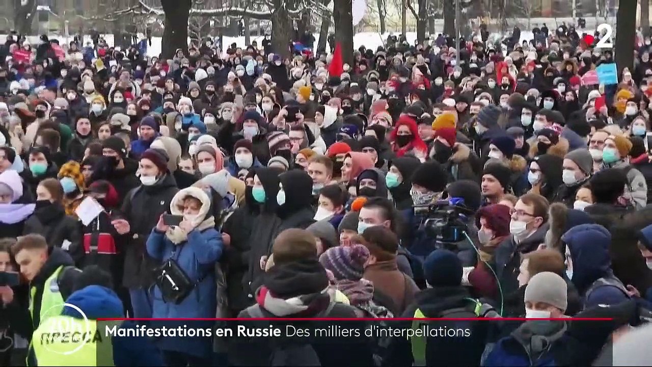 Russie : des milliers d'interpellations lors de manifestations pro-Navalny