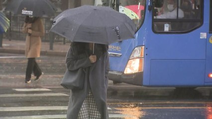 [날씨] 출근길 추위 없어, 남부 비...오후부터 황사 유입 / YTN