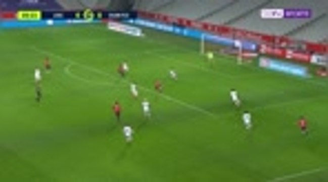 Yazici goal sends Lille top of Ligue 1