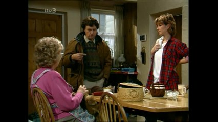 Emmerdale 21st January 1992