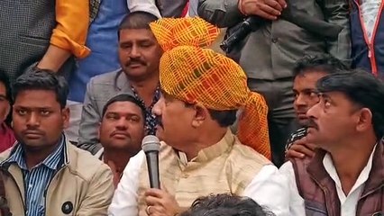 तहसीलदार नहीं आए तो मंत्री ने मंच से ही किया निलंबित, तहसीलदार बोले- मैं उनकी आवाज नहीं सुन पाया