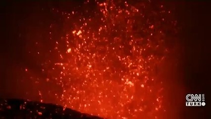 Son dakika: Etna yeniden faaliyette! Lavlar geceyi aydınlattı