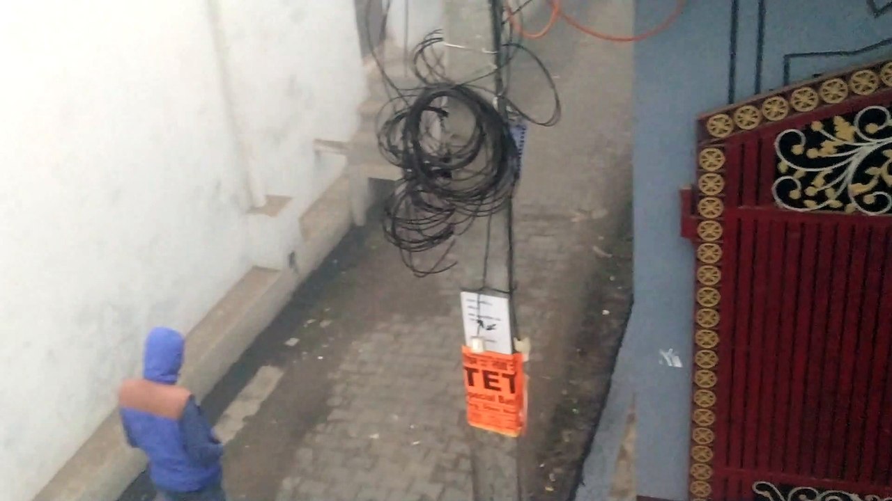 सर्द हवाओं से पारा लुढ़ककर छह डिग्री पर पहुंच गया