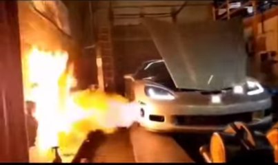 VÍDEO: Un CORVETTE C6 tuneado genera una llamarada monstruosa