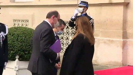 Nemzeti konzultációt indít a francia kormány