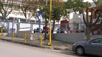 Στα θρανία και πάλι οι μαθητές Γυμνασίων και Λυκείων μετά από δυόμισι μήνες τηλεκπαίδευσης