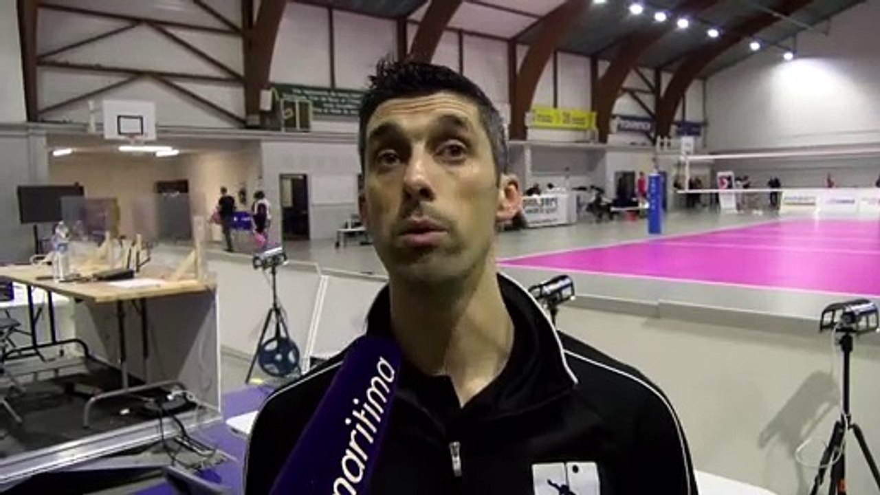 Le coach André Sa avant Istres Provence Volley Le Cannet en Coupe de France