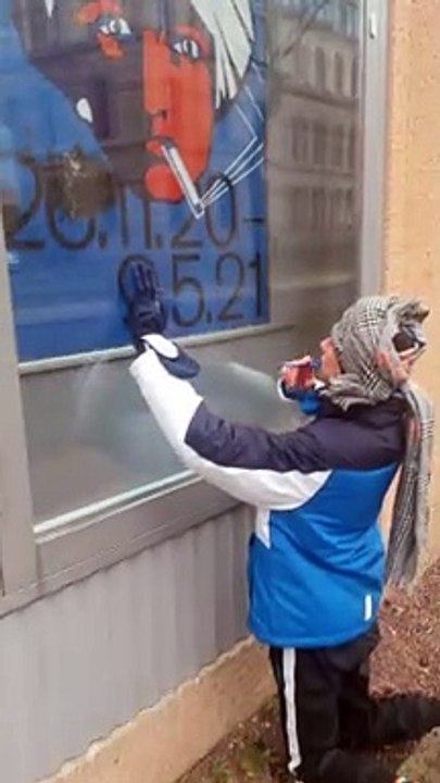 station 02 video 01 leon