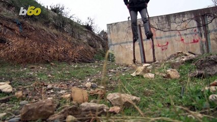 Iraqi Kurd Stilt Walker Hopes To Keep Transportation Tradition Alive in Local Village!