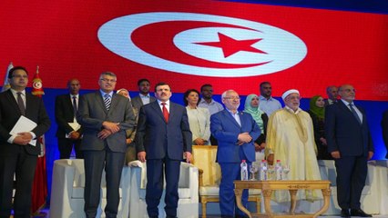 كيف يتمكن الحكام من البقاء فى السلطة مدى الحياة رغم الشيخوخة والمرض وضعف الأداء؟