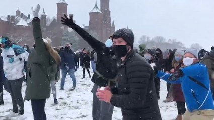 Epic snowball fight returns to DC