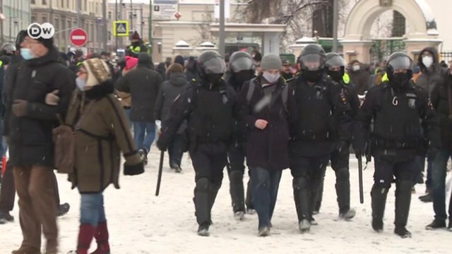 Задержания за лозунги Путин - вор и Россия без Путина и другие итоги разогнанных акций протеста