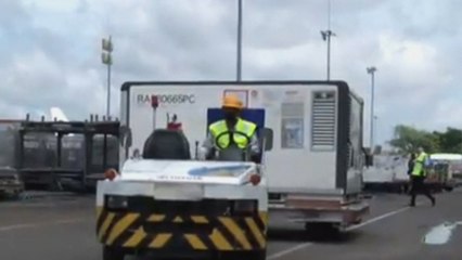 Detik-detik Kedatangan 11 Juta Vaksin COVID-19 Sinovac