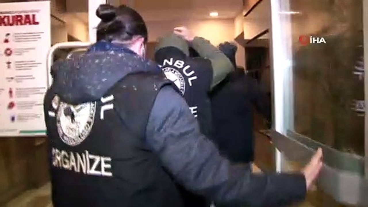 İstanbul Cumhuriyet Başsavcılığı Terör Suçları Soruşturma Bürosu tarafından yürütülen iki farklı soruşturma kapsamında FETÖ/PDY silahlı terör örgütü mensuplarının deşifresine yönelik olarak yapılan çalışmalar sonucunda, 294 şüpheli hakkı