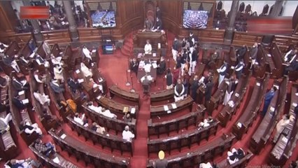 Video herunterladen: Chaos over farm bills, Rajya Sabha adjourned twice