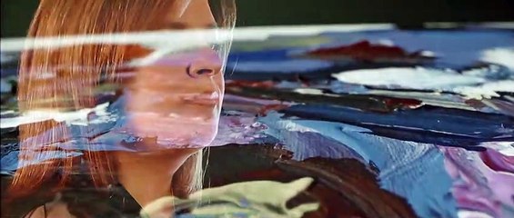 Γωγώ Τσαμπά - Δε Με Νοιάζεσαι (Official Music Video)