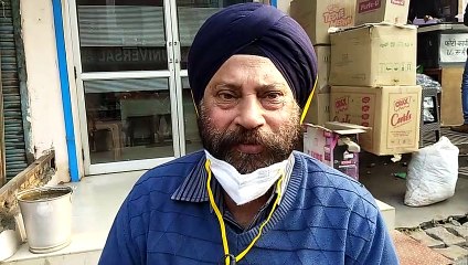 दोपहर में धूप खिलने की वजह से लोगों को मिली राहत