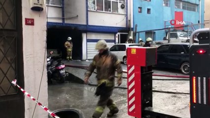 Kağıthane’de oto tamirhanesinde yangın: 3 araç zarar gördü
