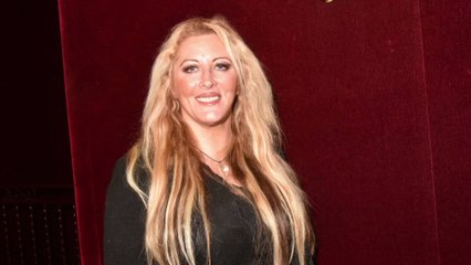 Loana se livre sur son passé difficile