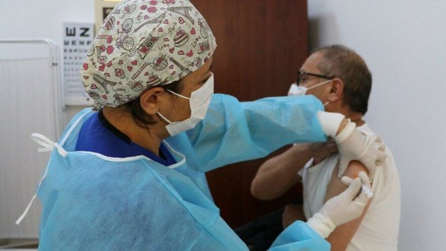 Bilim Kurulu Üyesi Taşova: Aşı yapılan kişi taşıyıcı olabilir