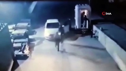 Bekçiyi darp ederek etkisiz hale getirip marketin ürünlerini böyle çaldılar