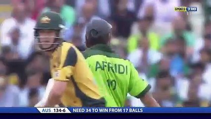 Umer Gul Superb Over vs Australia. 1st T20 2010. Mike Hussey Clean Bowled