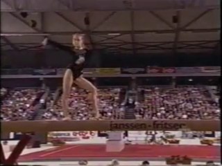 下载视频: Ludmila Ezhova - BB EF - 2001 World Gymnastics Championships