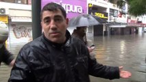 İzmir'i Vuran Sel Felaketiyle Esnafta, Vatandaşta Çaresiz Kaldı
