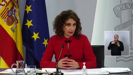 El dardo de Montero a los youtubers que se van a Andorra para pagar menos: "Todos tenemos que contribuir"