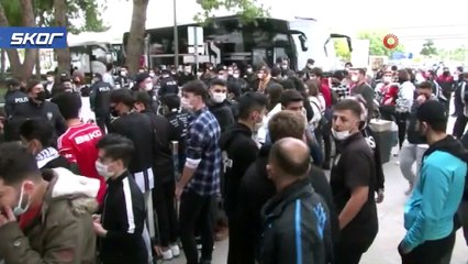 Beşiktaş, Antalya’da coşkuyla karşılandı