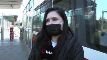 - Tramvay istasyonunda bayılan o kız konuştu: 'Şu anda şans eseri hayattayım'