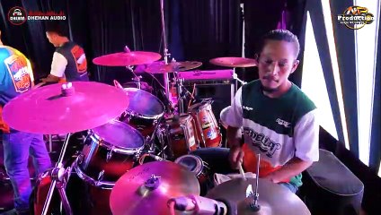Goyangan TERBARU ARLIDA PUTRI DADA SAYANG(Official Music Video)OM ADELLA