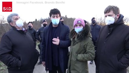 Migranti, 4 eurodeputati Pd bloccati al confine tra Croazia e Bosnia