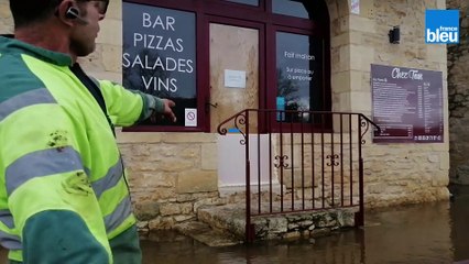 Reportage en canoë dans les rues de la Roque-Gageac