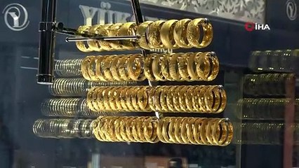 Metin İyidil "darbe teşebbüsüne yardım" suçundan 12 yıl 6 ay hapse çarptırıldı.