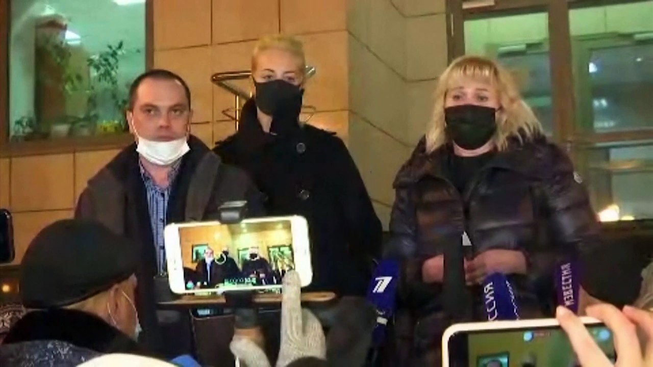 Letöltendő börtönbüntetésre ítélték Alekszej Navalnijt